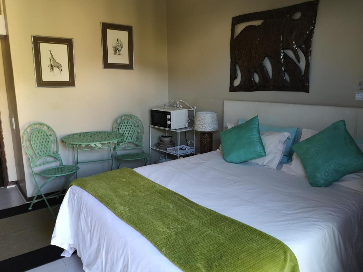 A Vue Guesthouse Somerset West Exterior foto