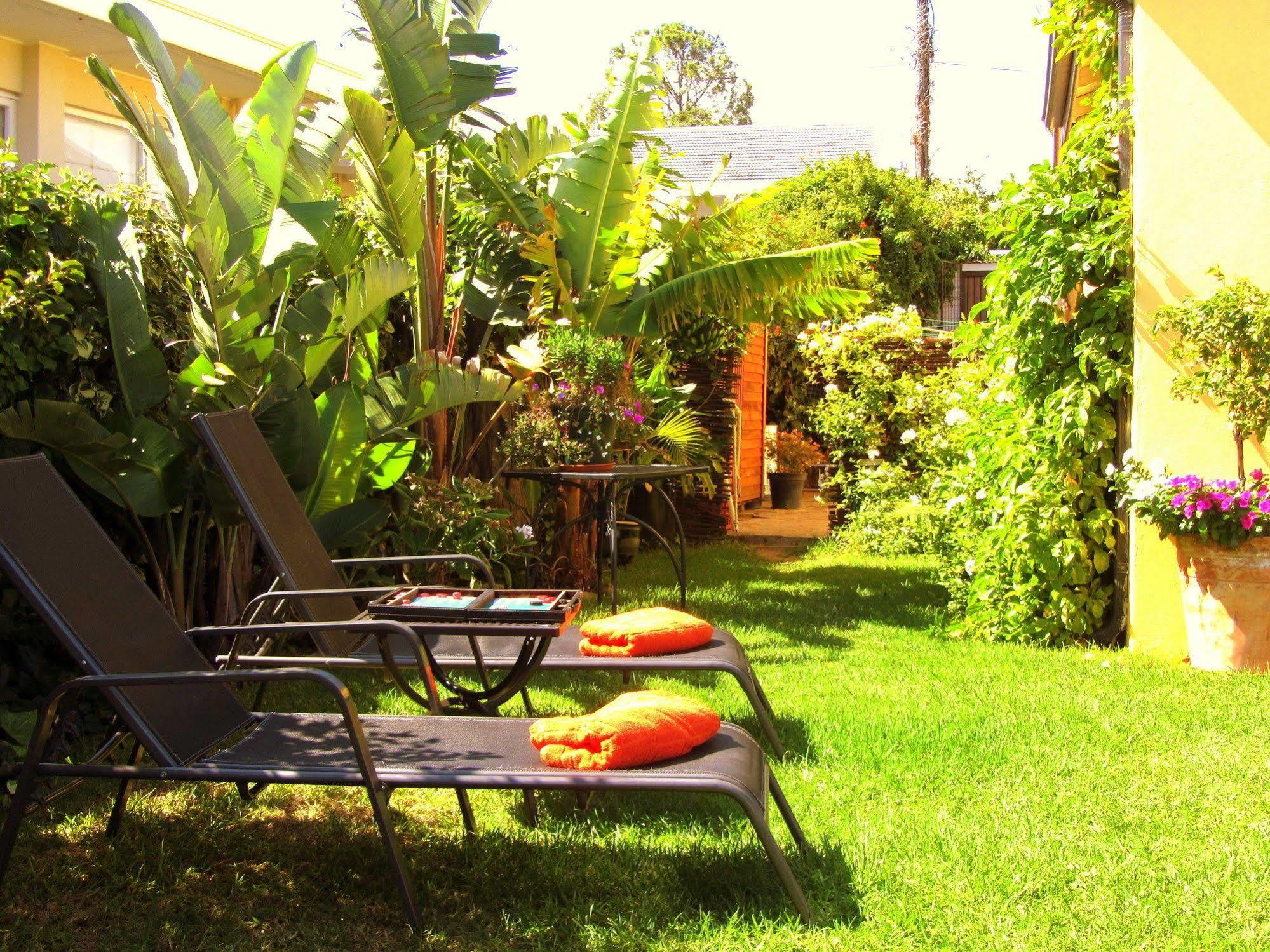 A Vue Guesthouse Somerset West Exterior foto